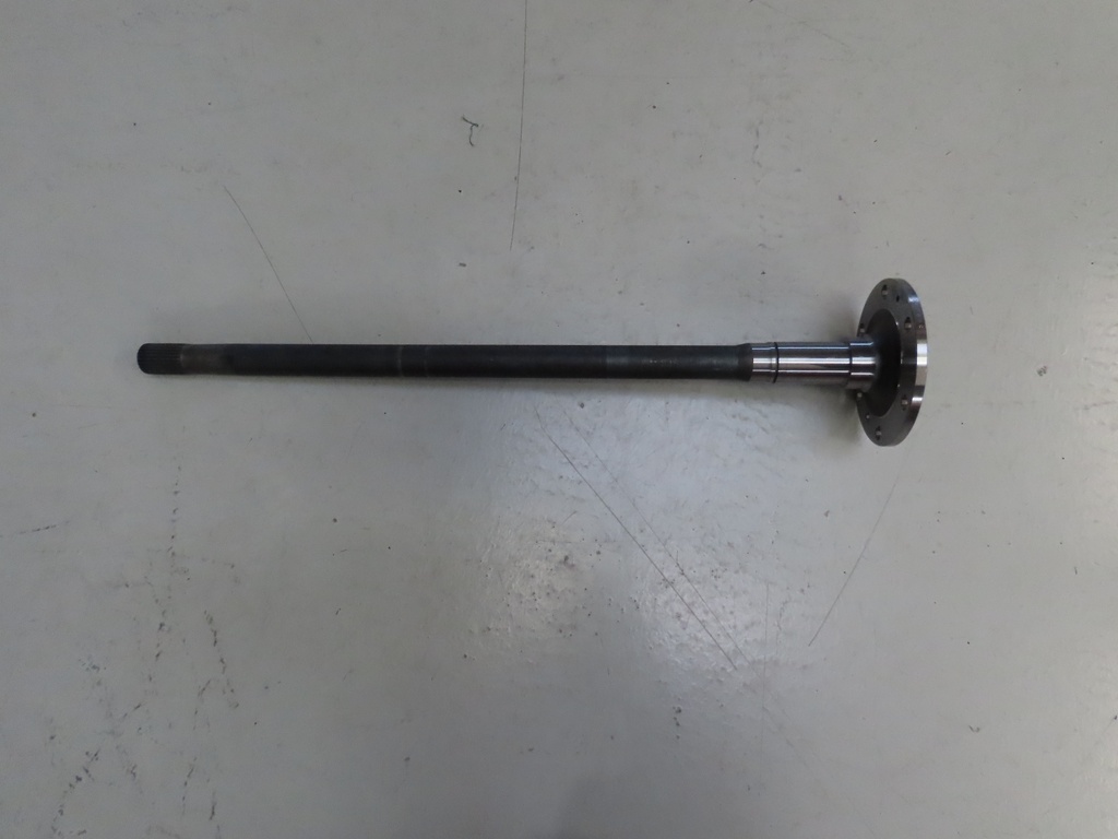 ISUZU D-Max Steckwelle