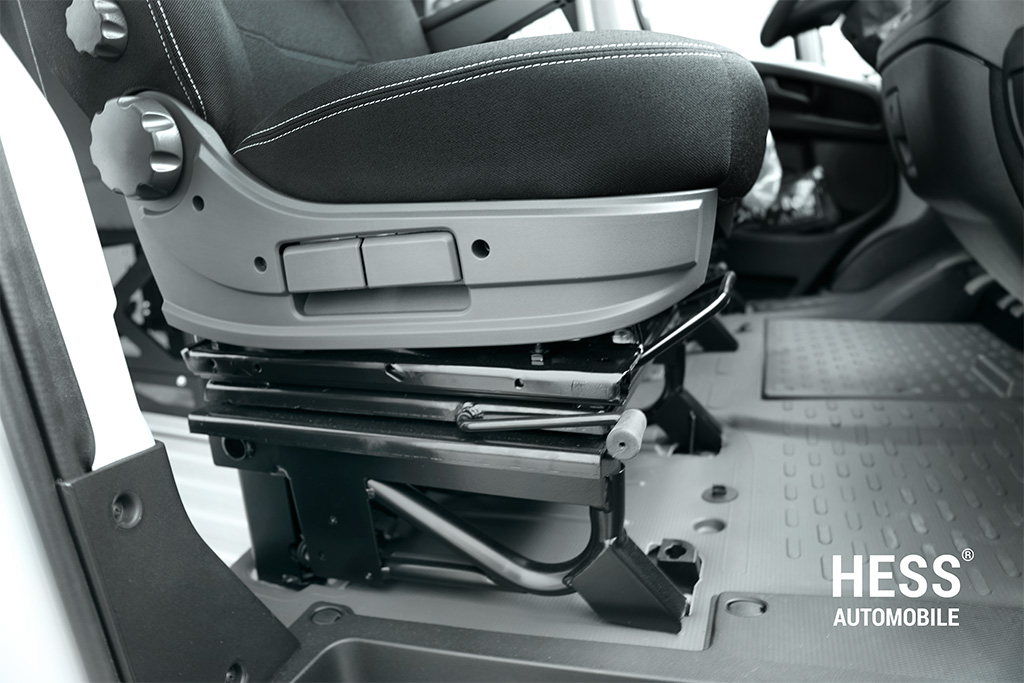 Sportscraft Drehkonsole für den Fiat Ducato, Citroën Jumper oder Peugeot Boxer (Fahrer-/Beifahrerseite)