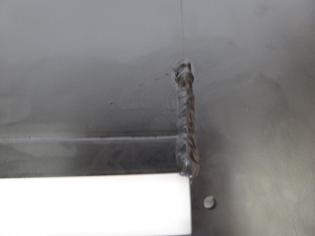 Unterfahrschutz 4Motion Black 6 mm