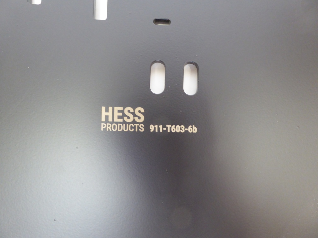 Unterfahrschutz 4Motion Black 6 mm