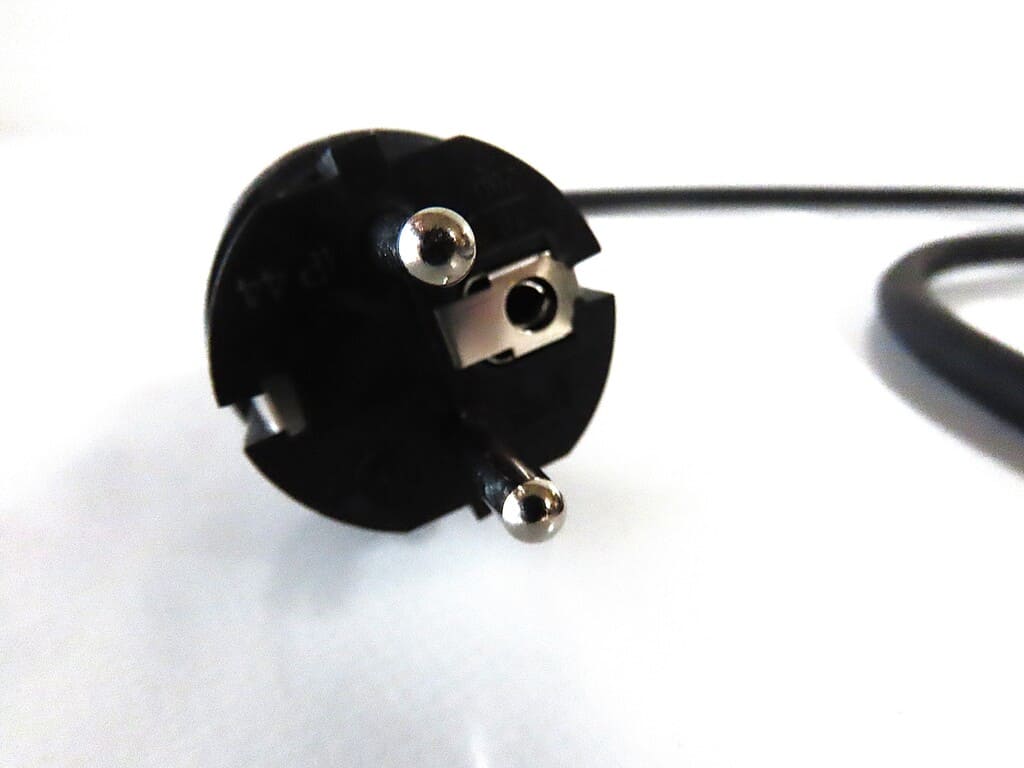 CEE-Adapterkabel für Camping/Caravan