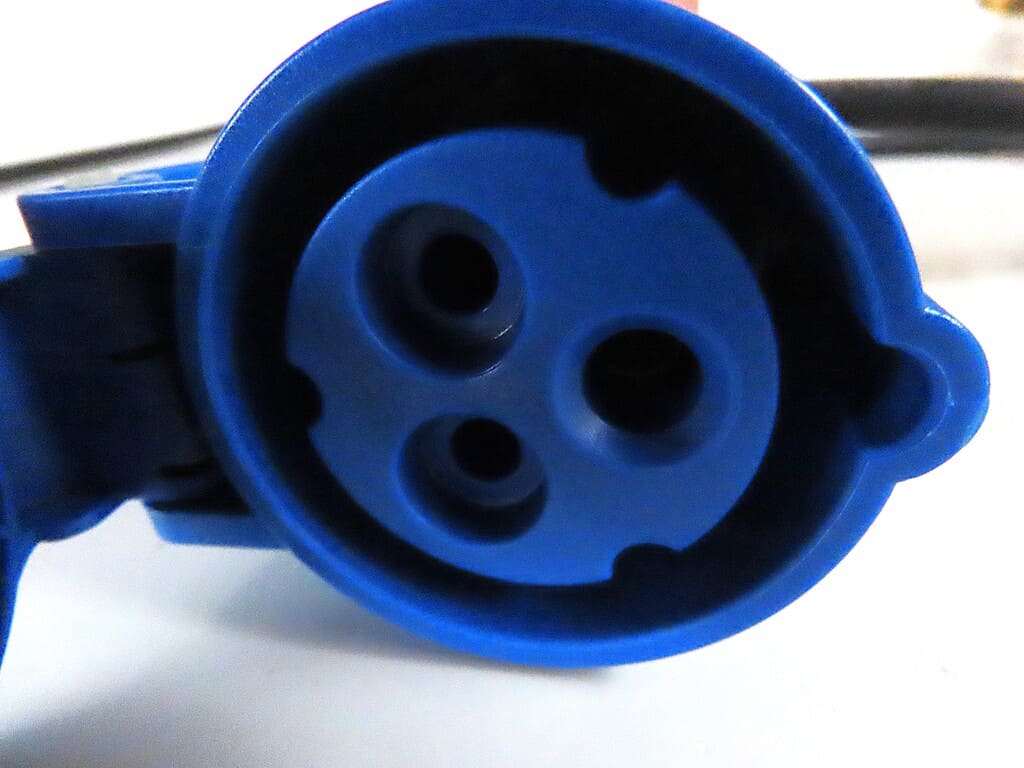 CEE-Adapterkabel für Camping/Caravan