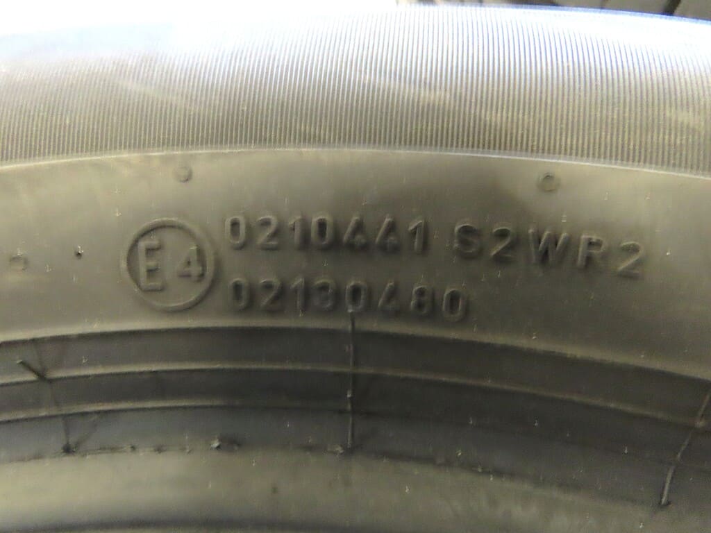 2x Reifen Pirelli Powergy