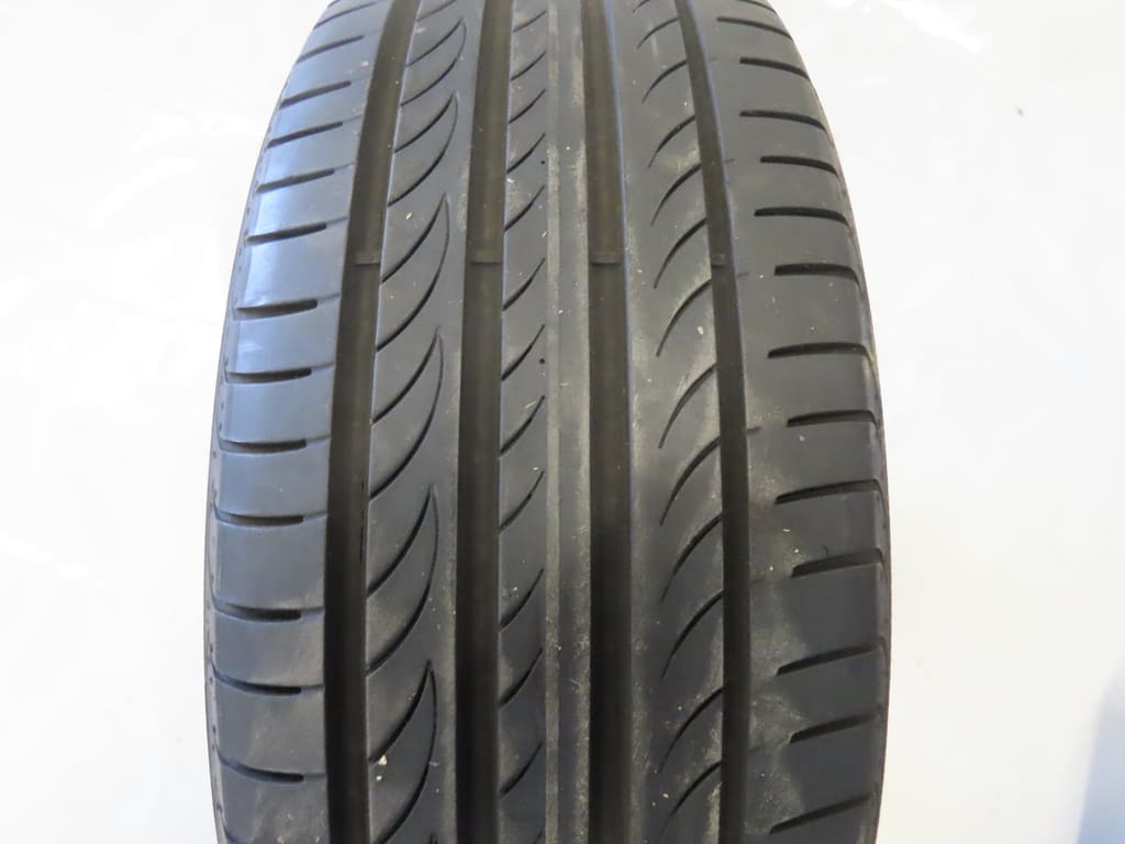 2x Reifen Pirelli Powergy