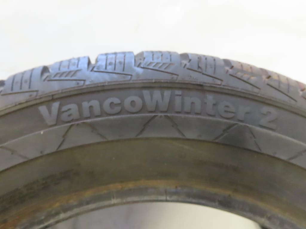 Winterreifen Continental VancoWinter 2