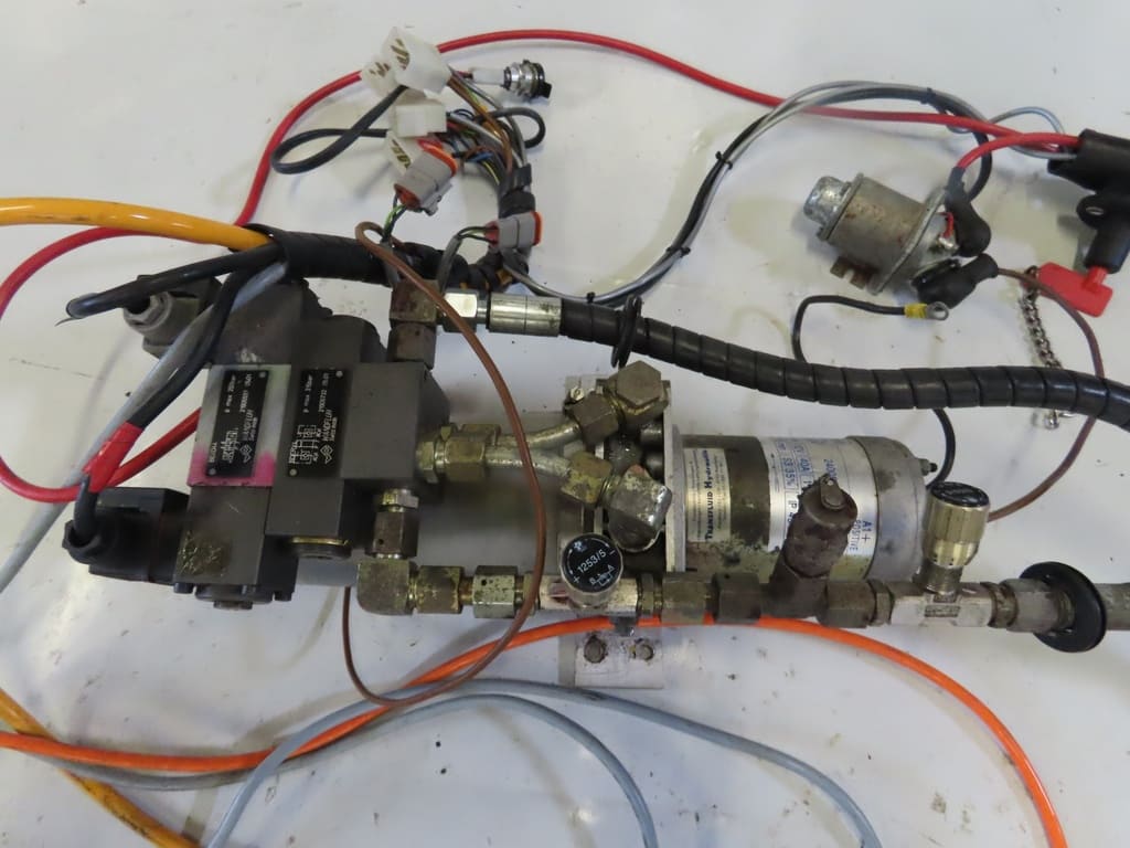 Hydraulikmotor mit Hubzylinder-Occasion