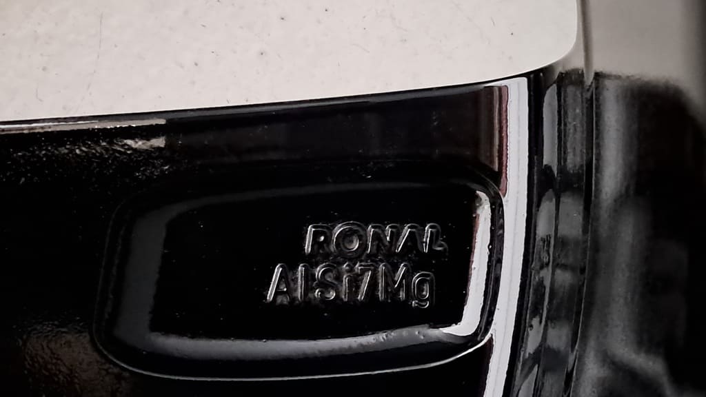 Originale VW-Alufelge von Ronal für VW Touareg (Typ 7P)