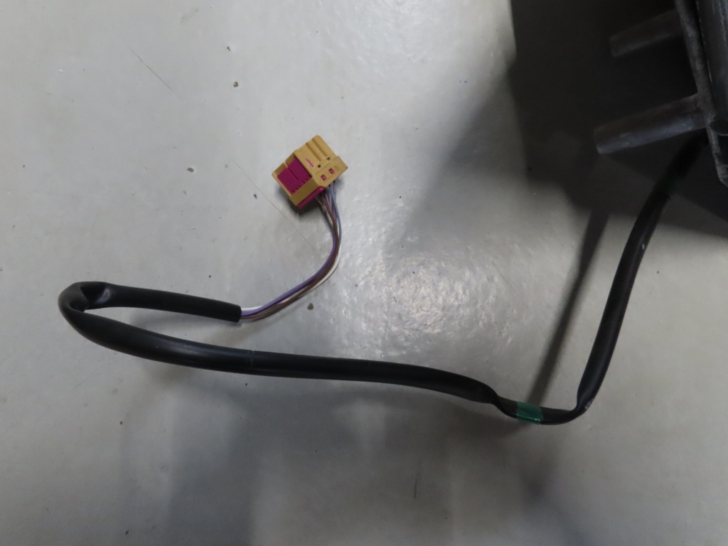 Spiegelhalterung VW T5/T6 (Beifahrerseite)