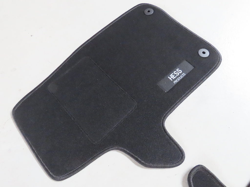 T6 Fussmatte (Vorne/2-Teilig) Hess