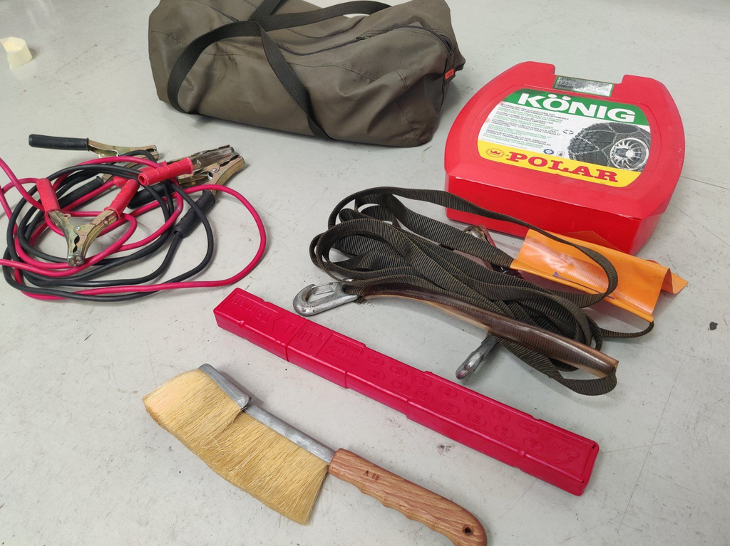 Militärtasche mit Schneekette (König) – Occasion