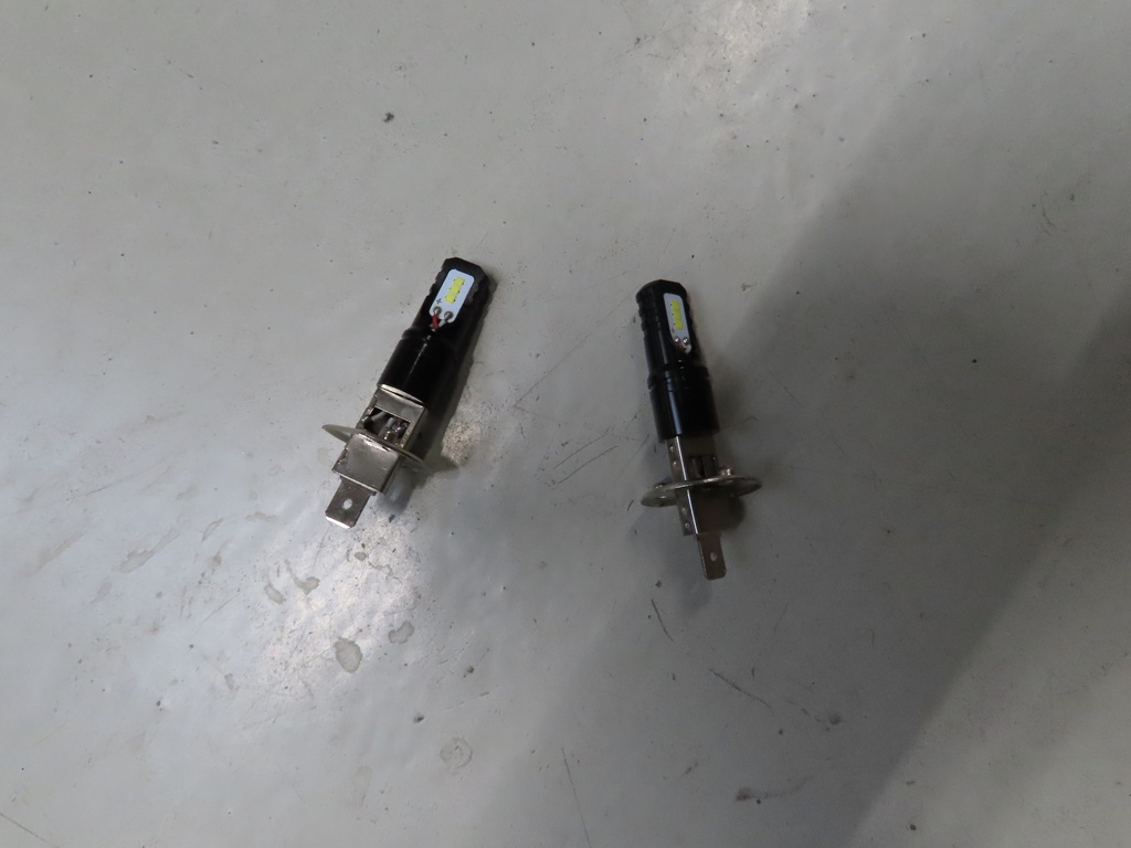 2 LED Headlight – Occasion