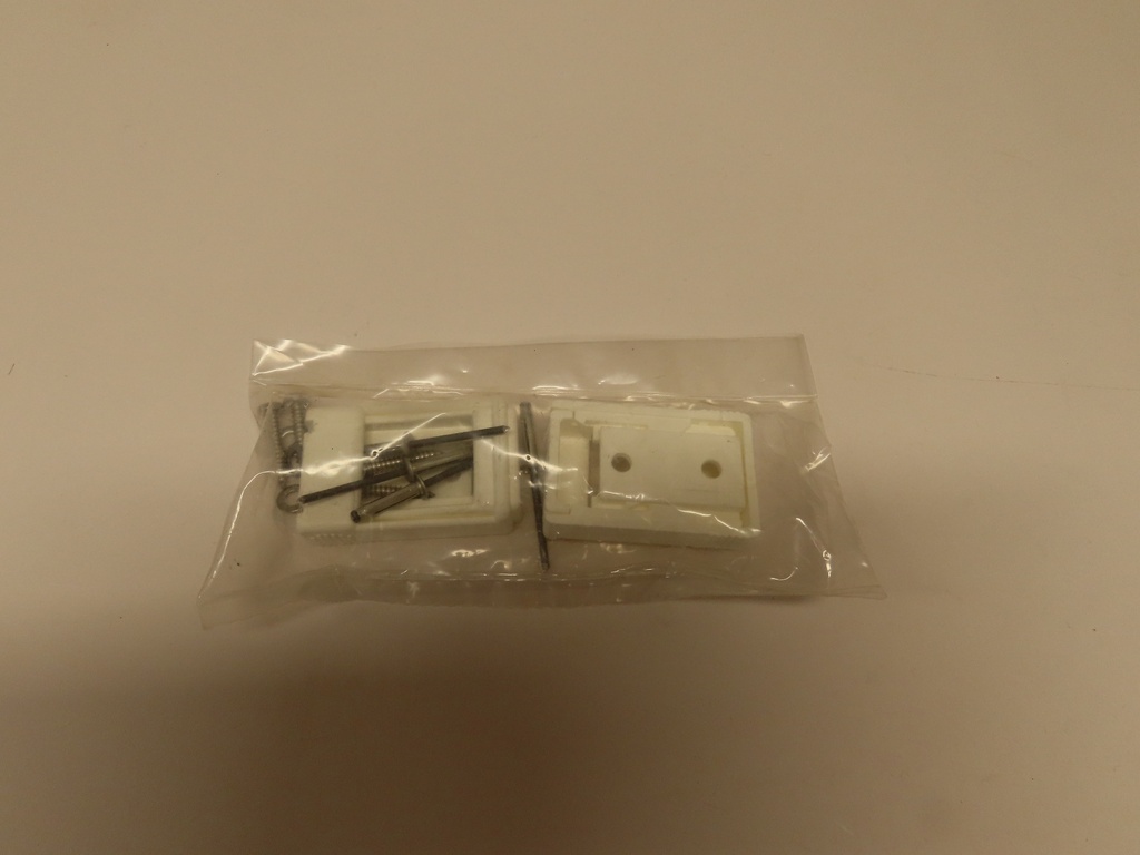 Möbeltürverschluss weiss-Occasion