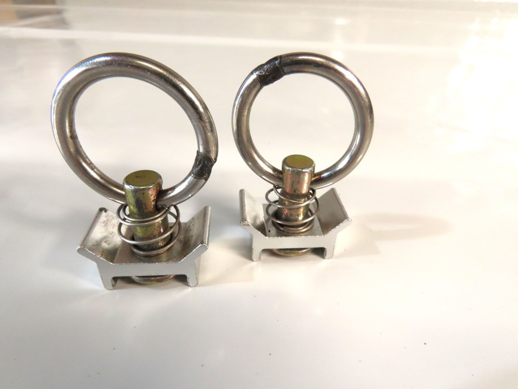 Airline-Fittings mit Ringöse- Occasion