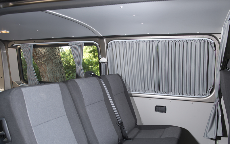Carbest Vorhänge mit Innenverkleidung kurzer Radstand für Ford Custom / VW new Transporter (2025)