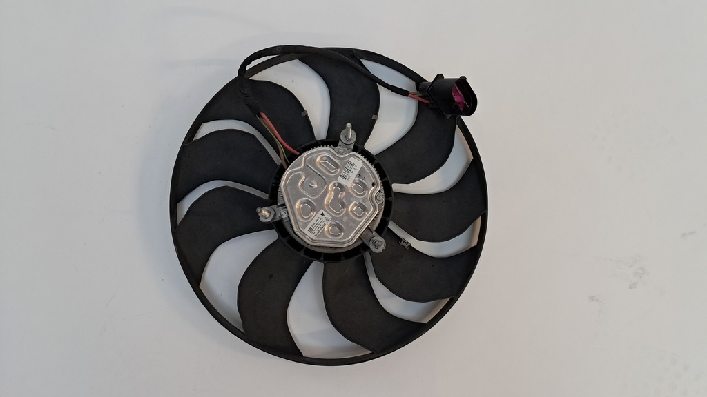 Original Kühlerlüfter Lüftermotor rechts für Porsche 911 / 991 (99162403702)-Occasion