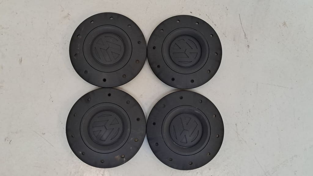 Originale Radkappen VW T5/T6 (7H0601151C)-Occasion